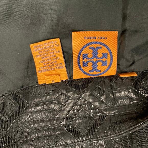 TORY BURCH Size 0 Black Acetate Rayon Pleated Mini Skirt - Picture 4 of 4